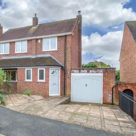 Buy this 3 bed house on Byron Road in Callow Hill, B97 5EB