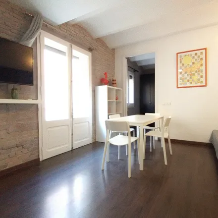Rent this 2 bed apartment on Carrer de la Mestrança in 08001 Barcelona, Spain