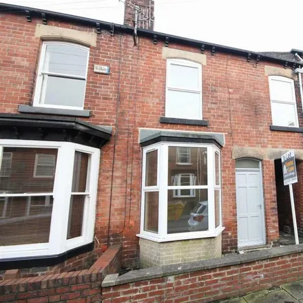 Rent this 4 bed townhouse on 29 Ranby Road in Sheffield, S11 7BN