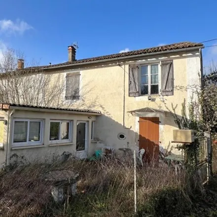 Image 1 - La Vigne, 79190 Sauzé-Vaussais, France - House for sale