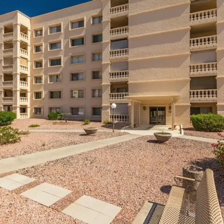 Rent this 1 bed apartment on 7950 East Camelback Road in Scottsdale, AZ 85251