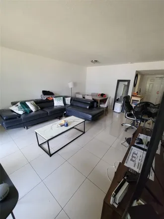 Buy this 1 bed condo on 15201 Northeast 6th Avenue in Sixth Avenue Trailer Park, Miami-Dade County