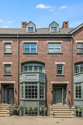 Image 1 - Greenwich Avenue, New York, NY 10014, USA - Townhouse for sale