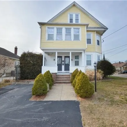 Rent this 3 bed townhouse on 82 Laurens Street in Cranston, RI 02910