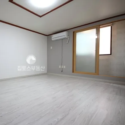 Rent this studio apartment on 서울특별시 강남구 삼성동 124-17