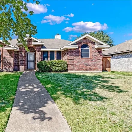 Buy this 3 bed house on 2607 Palisades Place in Mesquite, TX 75181