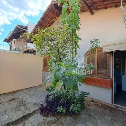 Rent this studio house on Rua João Pinheiro in Centro, Montes Claros - MG