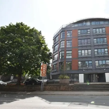 Rent this 2 bed apartment on 1° West in Western Terrace, Nottingham
