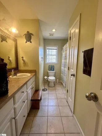 Image 2 - 77 Amy Lane, Colonial Hills, Greenville County, SC 29687, USA - House for sale