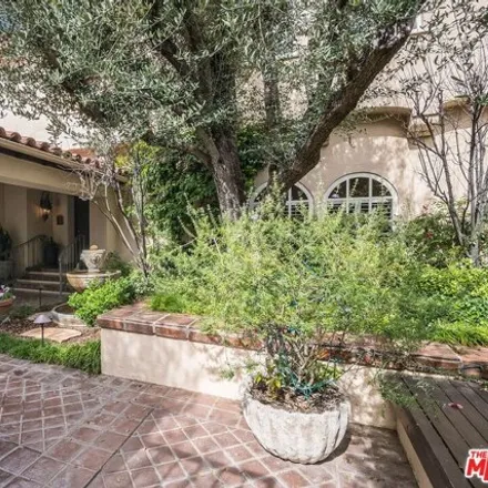 Image 4 - 1731 Chevy Chase Drive, Beverly Hills, CA 90210, USA - House for sale