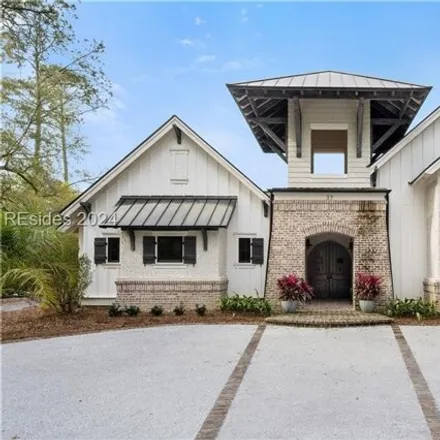 Buy this 5 bed house on Pine View Drive in Bluffton, SC 29910