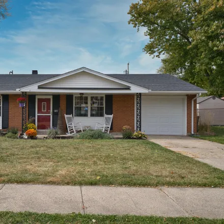 Buy this 3 bed house on 746 Maplecrest Drive in Troy, OH 45373