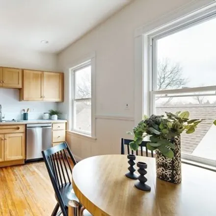 Image 3 - 67 Washburn Avenue, Cambridge, MA 02140, USA - Condo for sale