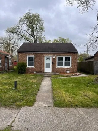 Buy this 2 bed house on 7421 Chestnut Avenue in Hammond, IN 46324