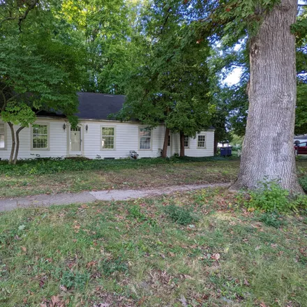 Buy this 3 bed house on 1960 Michigan Street Northeast in Grand Rapids, MI 49503