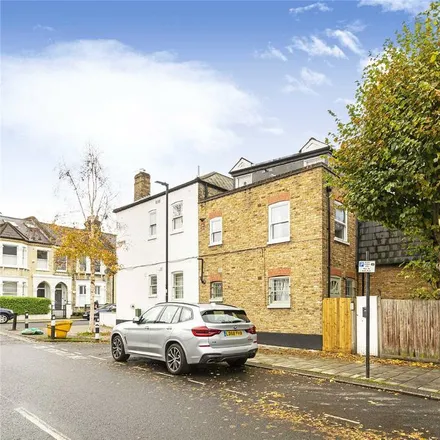 Image 7 - Elms Crescent, London, SW4 8QF, United Kingdom - Apartment for rent