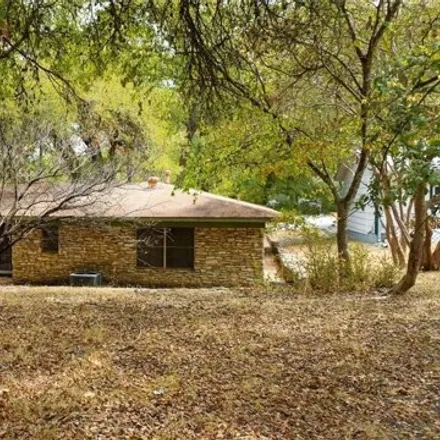 Image 4 - 2506 Ware Road, Austin, TX 78741, USA - House for sale