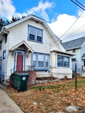 Buy this 2 bed house on 1131 Brant Avenue Northwest in Canton, OH 44708
