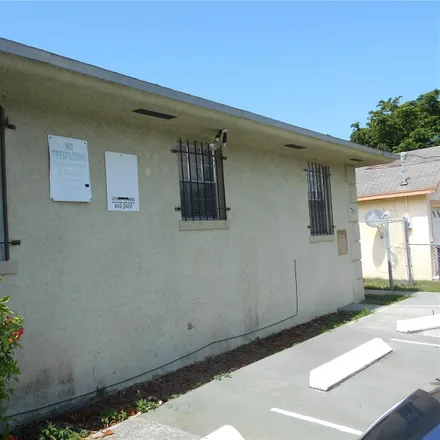 Image 2 - Ebenezer Baptist Church, 633 5th Street, West Palm Beach, FL 33401, USA - Duplex for sale
