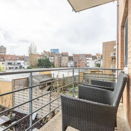 Rent this 2 bed apartment on Loodsenstraat 21 in 8400 Ostend, Belgium