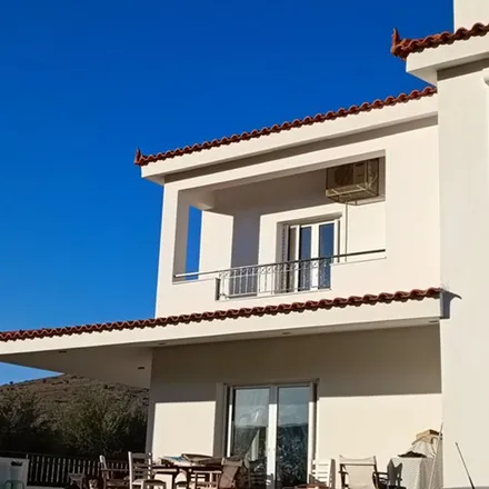 Rent this 3 bed apartment on Χαντζής Δημήτριος in Χαϊνά Γεωργίου 21, Chalkida