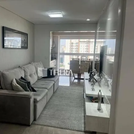 Buy this 2 bed apartment on Avenida Doutor Rodrigues Alves in Fundação, São Caetano do Sul - SP
