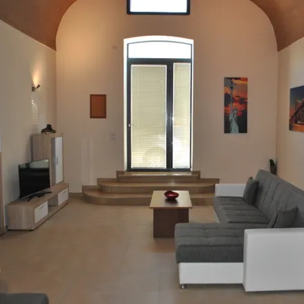 Rent this 2 bed house on Via Vincenzo Cappelluti in 14, 75100 Matera MT