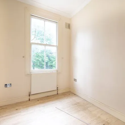 Image 3 - 31 Forest Road, London, E7 0DN, United Kingdom - Apartment for rent