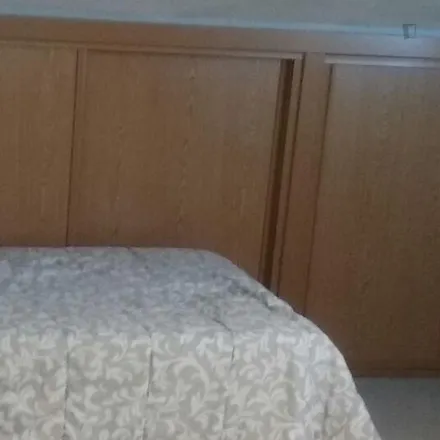 Rent this 9 bed room on Madrid in Calle Ochagavia, 28691 Villanueva de la Cañada