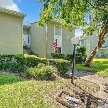 Buy this 1 bed condo on 626 Bahia Circle in Silver Springs Shores, Marion County
