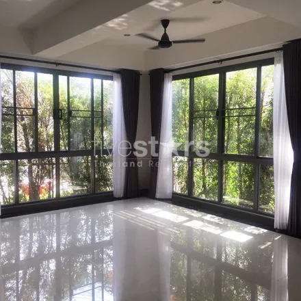 Rent this 4 bed apartment on Lasalle 53 in Bang Na District, Bangkok 10260