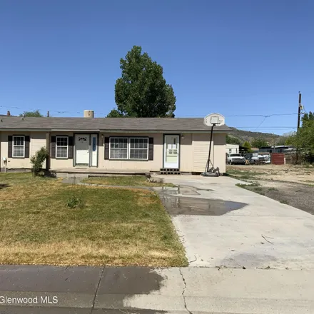 Image 1 - 425 Minter Avenue, De Beque, Mesa County, CO 81630, USA - House for sale