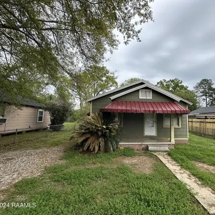Buy this 2 bed house on 257 Sonny Street in Lafayette, LA 70501