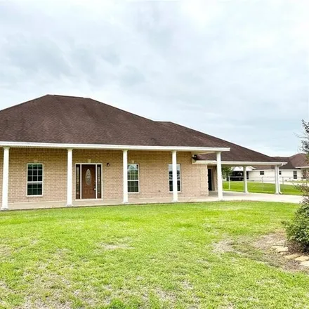 Buy this 3 bed house on 7670 FM 365 in Jefferson County, TX 77705