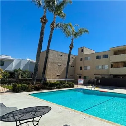 Image 1 - Town and Country School, East Del Mar Boulevard, Pasadena, CA 91107, USA - Condo for rent