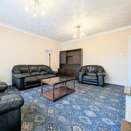 Image 2 - Royal Terrace, Wishaw, ML2 8SX, United Kingdom - Duplex for sale
