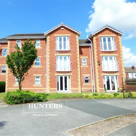 Rent this 2 bed apartment on Sandringham Court in Streethouse, WF7 6GG