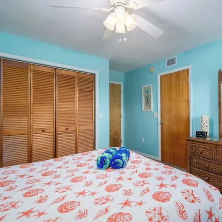 Rent this 1 bed condo on Cedar Key