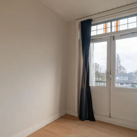 Rent this 5 bed apartment on Boergoensevliet 55C in 3082 KJ Rotterdam, Netherlands