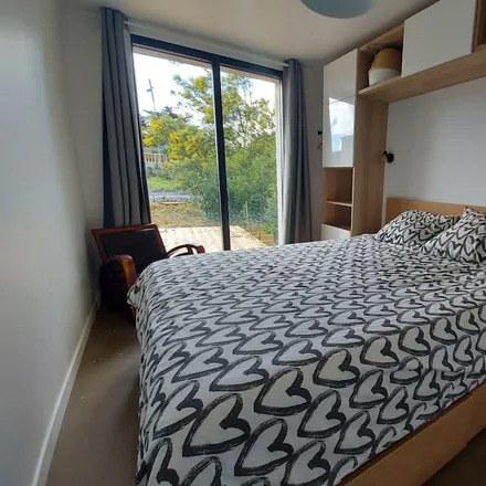 Rent this 3 bed house on 44740 Batz-sur-Mer
