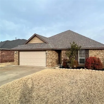 Rent this 3 bed house on 1919 Peach Ave in Weatherford, Oklahoma