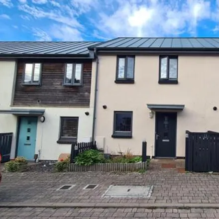 Buy this 2 bed townhouse on Squirrel Close in Crownhill, PL6 5FJ