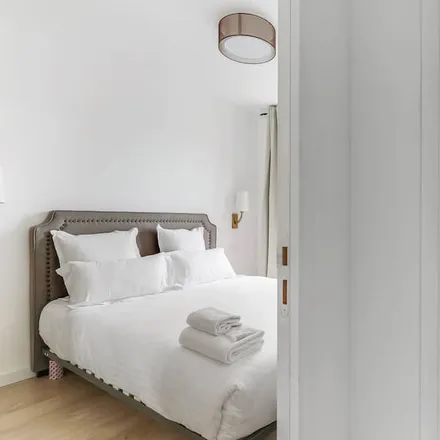 Rent this 2 bed apartment on Paris in Allée des Camélias, 94700 Maisons-Alfort