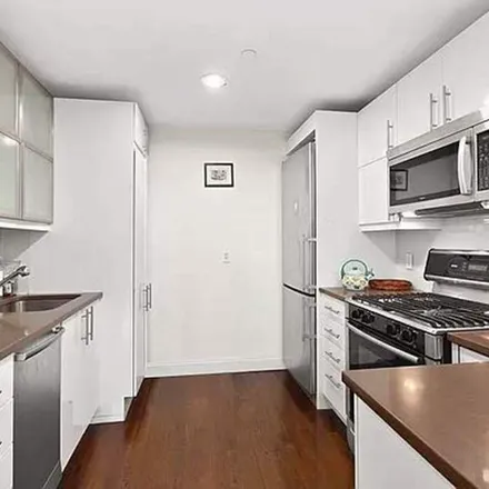 Rent this 1 bed apartment on 107 East 31st Street in New York, NY 10016