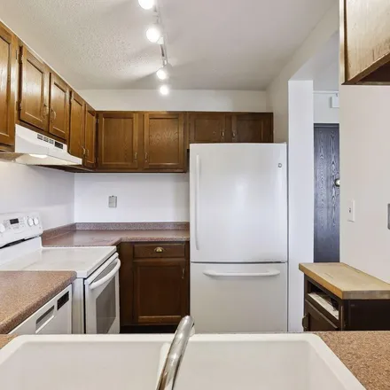 Image 5 - Saint Clair Avenue, Saint Paul, MN 55105, USA - Apartment for rent