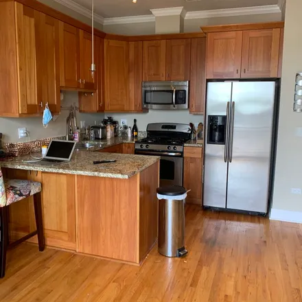 Rent this 2 bed apartment on 207 East 31st Street in Chicago, IL 60616