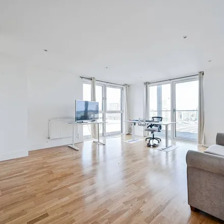 Rent this 3 bed apartment on Merryweather Place in London, SE10 8EQ