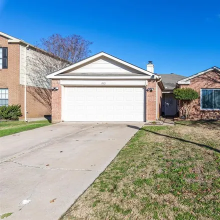 Rent this 4 bed house on 1012 Beechwood Dr in Denton, TX 76210