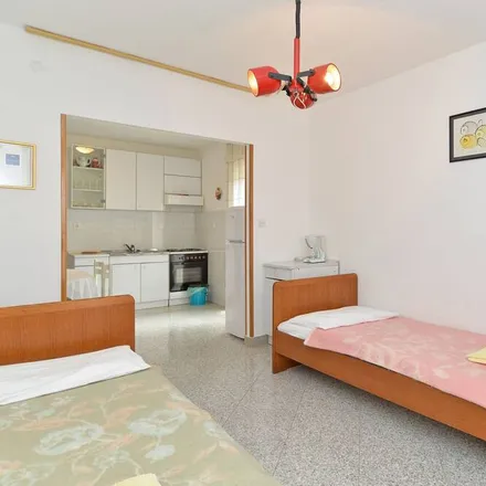 Image 5 - 52221 Grad Labin, Croatia - Apartment for rent