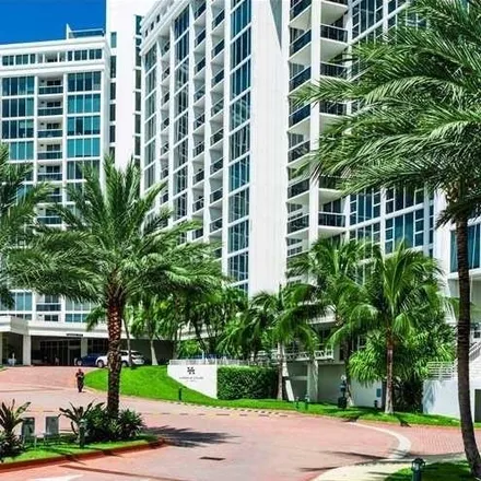 Rent this 1 bed condo on The Ritz-Carlton Bal Harbour in Miami, 10295 Collins Avenue